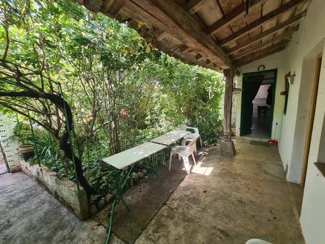 SE VENDE CASA EN VALENCIA DE DON JUAN, 2 PLANTAS, COCHERA, MERENDERO, MUCHAS POSIBILIDADES — 3