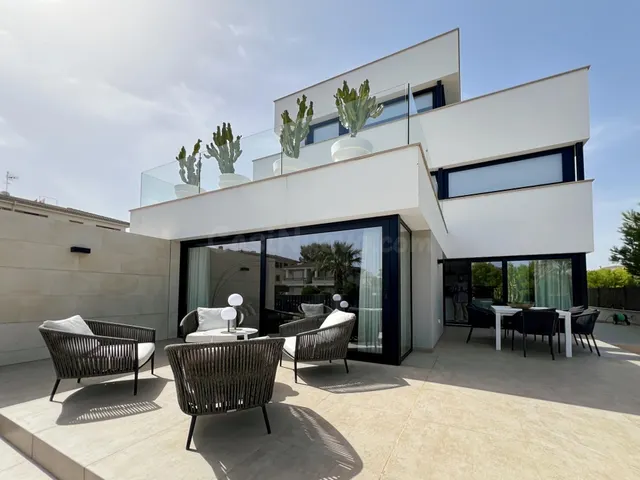 Apartamento en Planta Baja con Piscina en Can Picafort – ¡Li - foto 2