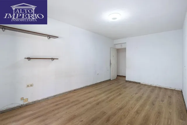 Piso de 3 dormitorios con terraza en plena zona Fontiveros — 6