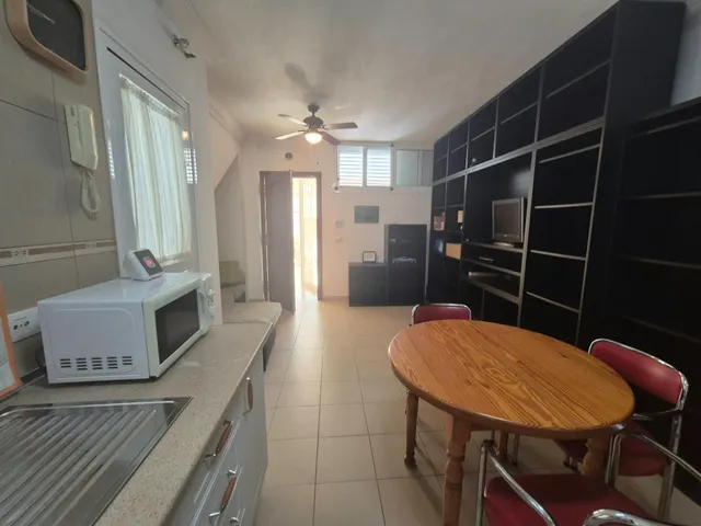 COQUETO Y FUNCIONAL APARTAMENTO PORIS — 7