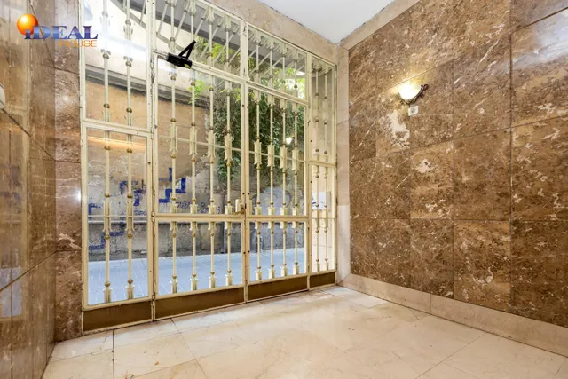 *  EXCLUSIVA VIVIENDA REFORMADA EN PLAZA MARIANA PINEDA — 30