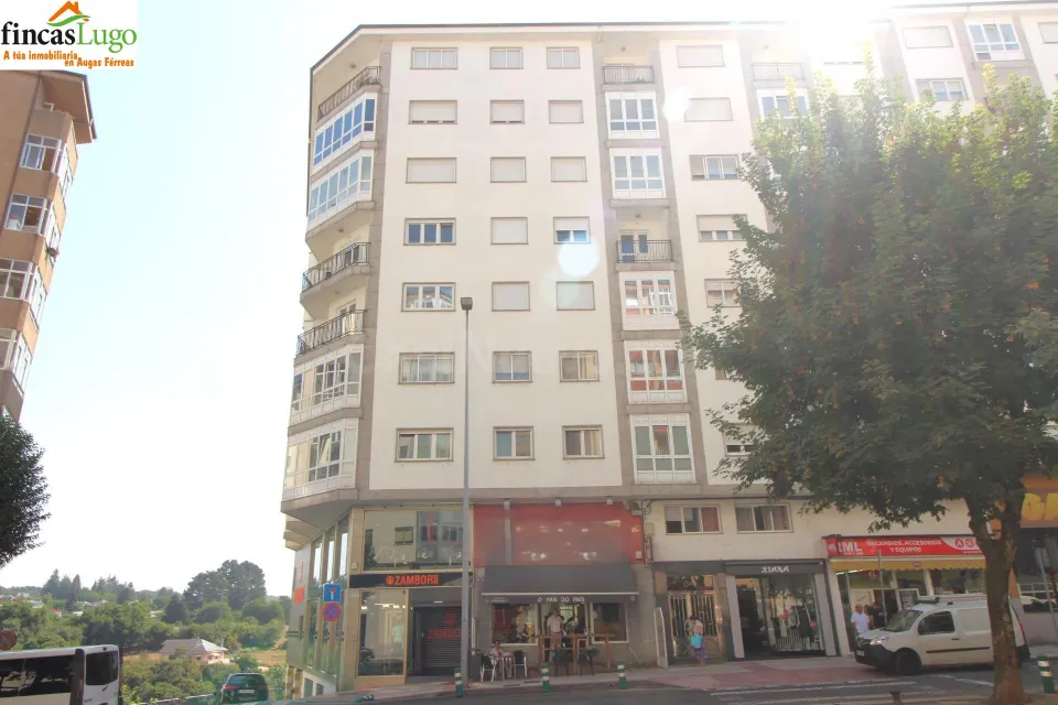 PISO DE 4 DORMITORIOS CERCA DEL CENTRO