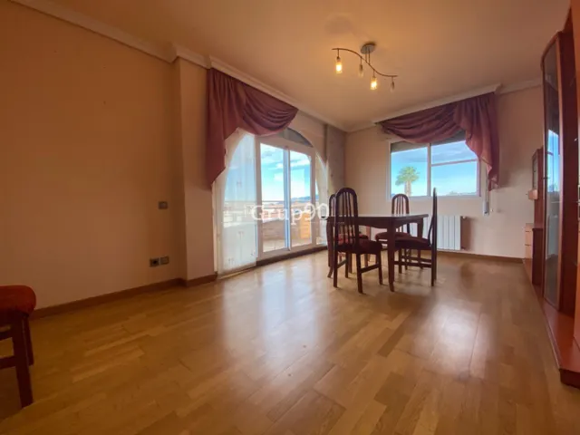 Espectacular chalet en la mejor zona del municipio — 23