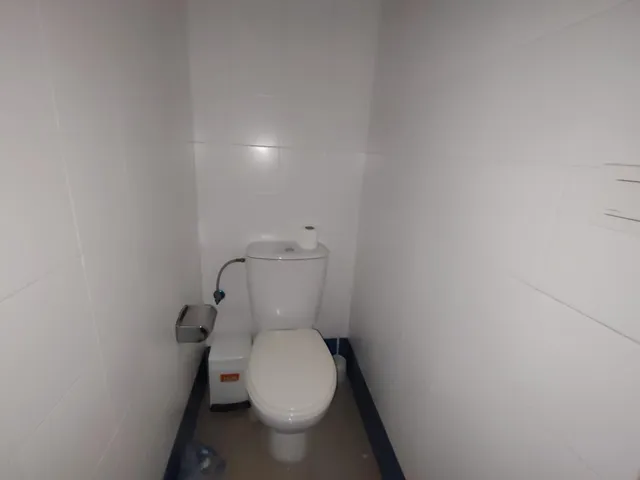 ALQUILER LOCAL COMERCIAL EN CÁJAR — 10