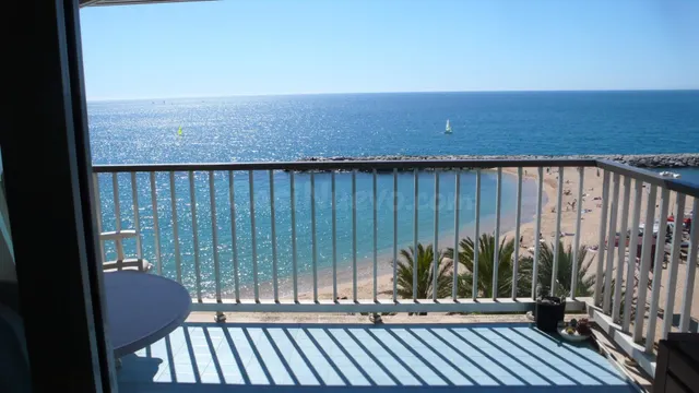 Fantastico apartamento 3 habitaciones a pie de playa