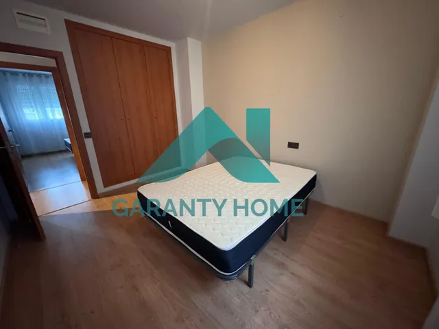 ¡SE ALQUILA PISO EN ZONA JUNQUILLO! ✨ — 11