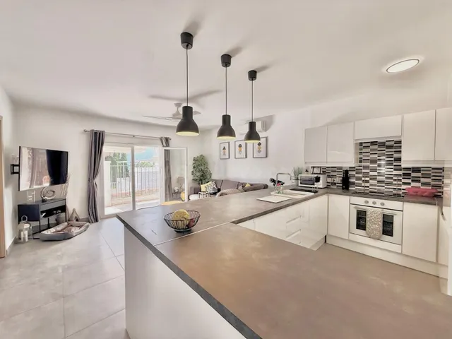 Chalet pareado reformado con piscina privada en Benalmádena, - foto 3