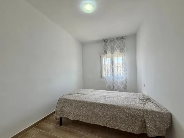 Piso reformado para alquilar junto al Parque Lo Morant — 6