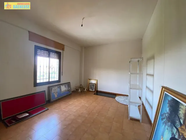Chalet en venta — 22