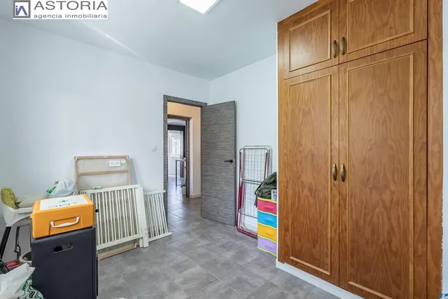 Casa en venta en Monachil (Granada) – Amplia, luminosa y con gran potencial — 23