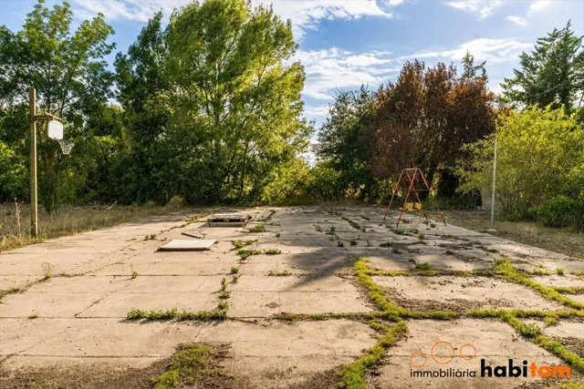 Espectacular Masia de piedra del siglo XIX con 2.200m2 de terreno — 43