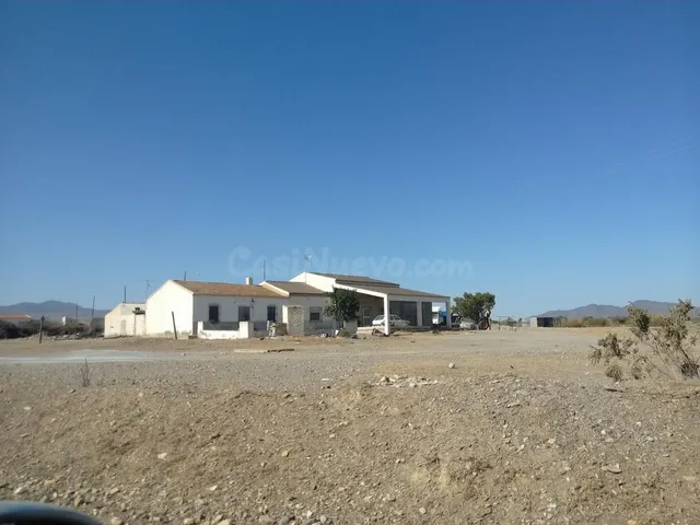 Se vende Casa OKUPADA en Paraje Cabecicos Los POL 56, PARC 2