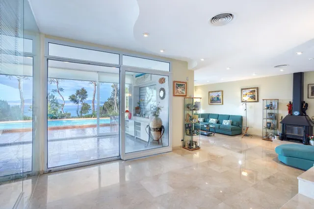 Villa junto al acantilado en Bahia Azul — 13