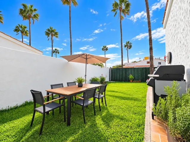 En alquiler estupendo bungalow con amplio jardin y mucha luminosidad — 25