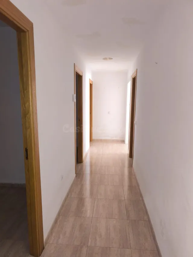 Piso en venta en Roquetas de Mar - foto 3