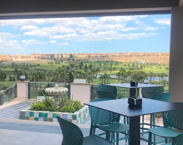 Chalet en los Montesinos — 2