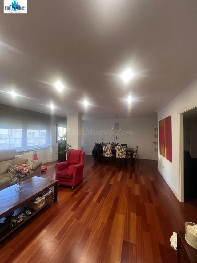 INMOHOUSE VENDE PRECIOSO Y AMPLIO PISO EN EL CORAZÓN DE ALBA - foto 2