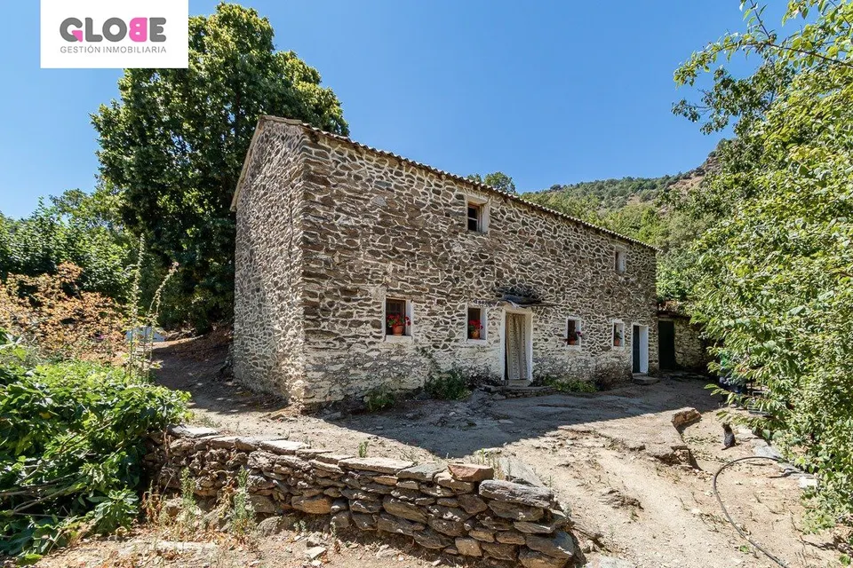 73.000 m2 Finca rústica con vivienda en Güéjar Sierra