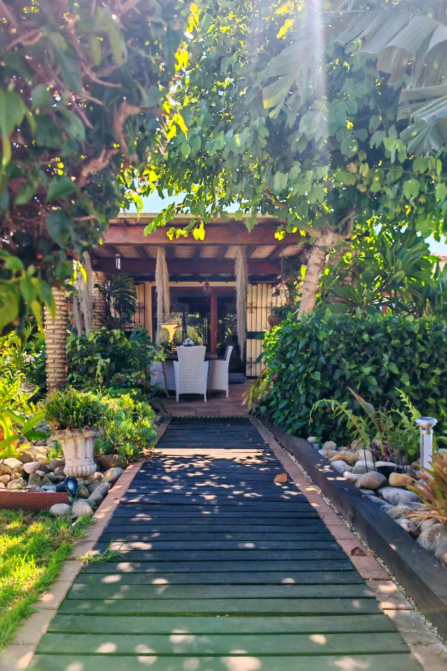 1.213 M2 DE PARCELA, DOS construcciones Y UN EXTERIOR QUE LO CAMBIA TODO — 18