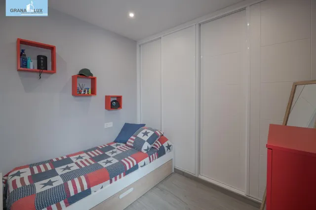 Ático dúplex con piscina en Maracena — 29