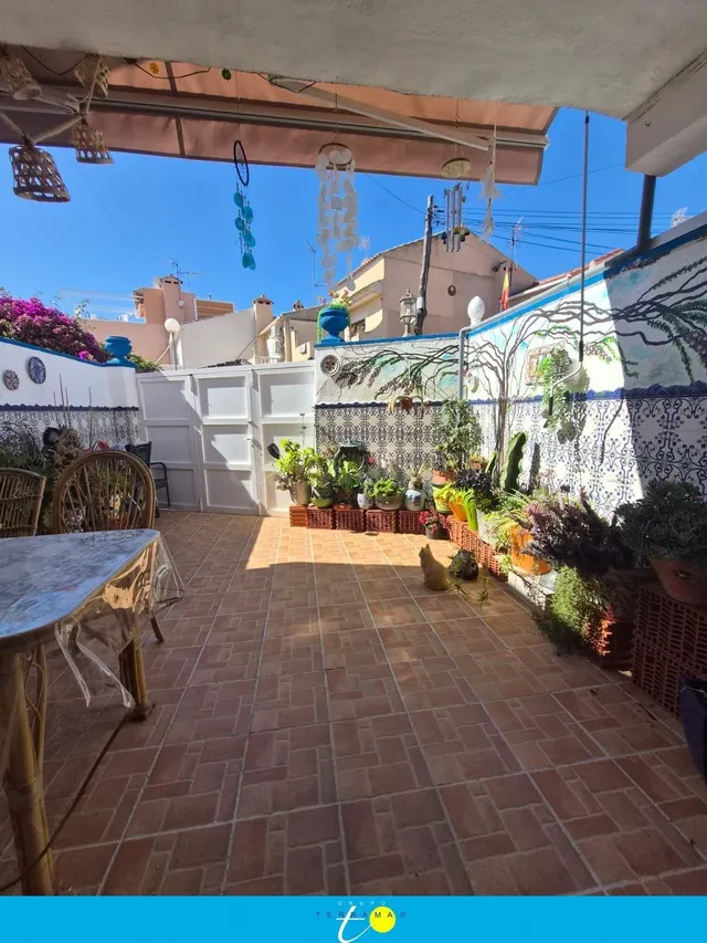Fantastico adosado con solarium y terraza privados, muy soleado — 2