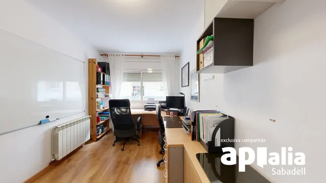 Venta Piso en Centro - Cerdanyola del Vallès — 38