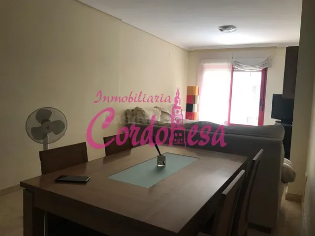 PISO EN CIUDAD JARDÍN JUNTO A MEDINA AZAHARA — 2