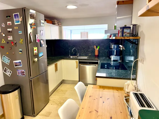 Ático Dúplex Exclusivo con 3 Terrazas, 2 Piscinas y Amplios Espacios — 20