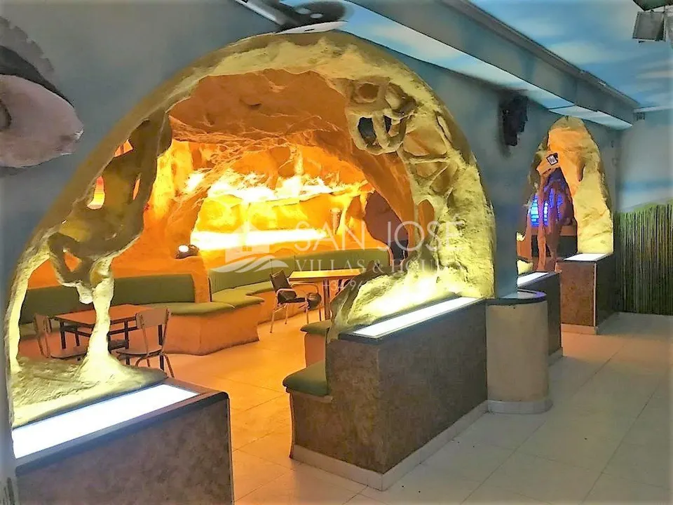 LOCAL COMERCIAL CERCA DE AVENIDA DE LA CONSTITUCION, VENTA