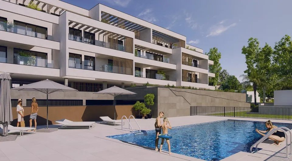 Torremolinos - Piso, 2 Dormitorios, Terraza, Piscina, Jardín, Garaje y Trastero