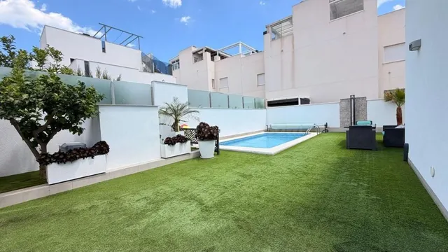 Villa 5 habitaciones 194m² en venta - Aguas Nuevas — 4