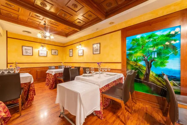 VENTA DE RESTAURANTE EN CENTRO HISTÓRICO DE ALMERÍA — 14