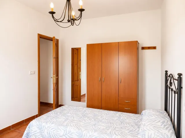 Preciosa casa con jardín en finca rústica — 24