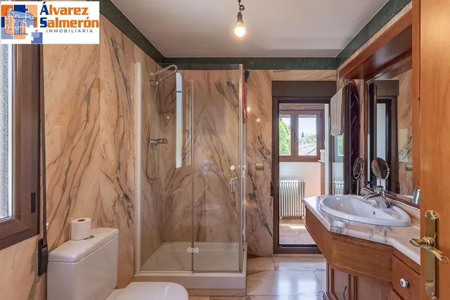 Chalet Exclusivo en Camino Bajo de Huétor — 21