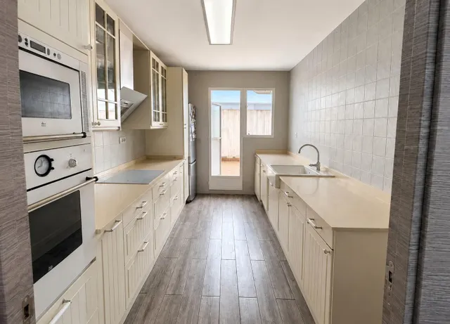 Amplio piso de 135 m2 junto al metro de Mislata — 14