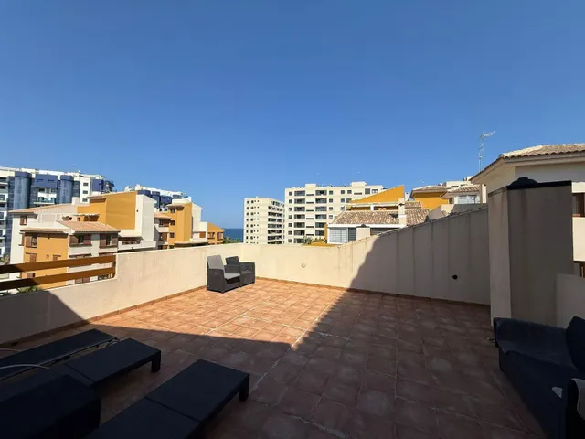 Ático exclusivo en Punta Prima – Lo mejor de la vida junto al mar — 14