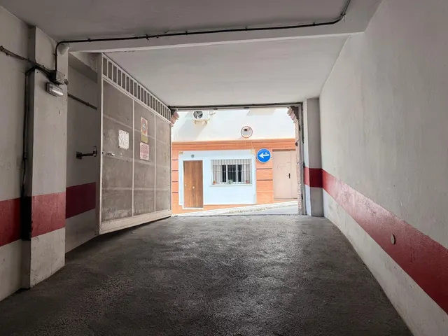 Garaje 30m² en venta - South of spain — 4