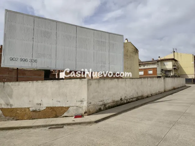 TERRENOS URBANOS EDIFICABLES EN SANTPEDOR (PISOS/CASAS) O CA - foto 3