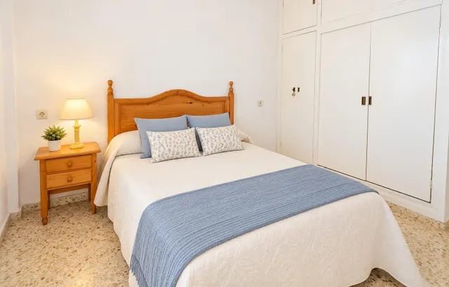 Piso de 3 dormitorios con terraza en Fuengirola — 13