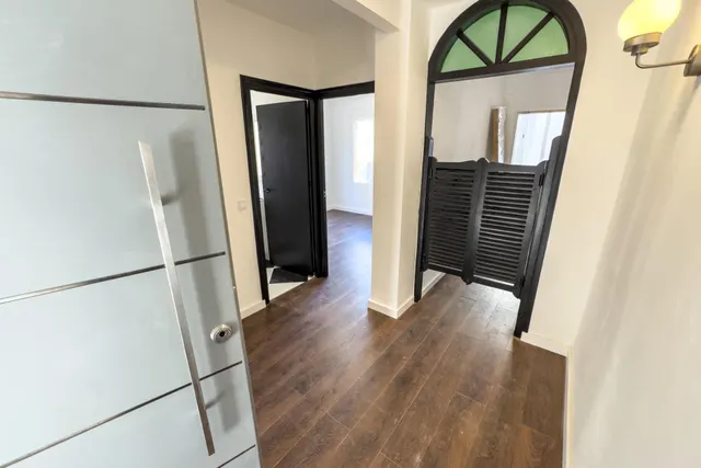Amplio piso reformado en segunda línea de la Playa del Cura — 142 m2, 4 dormitorios, vistas al mar y orientación suroeste — 19