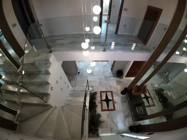 Chalet 7 habitaciones 623m² en venta - Marbella — 24