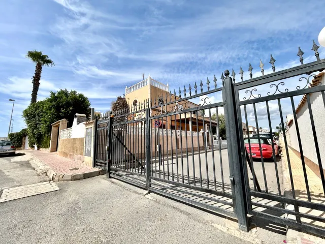 Casa 2 habitaciones 67m² en venta - Playa Flamenca — 27
