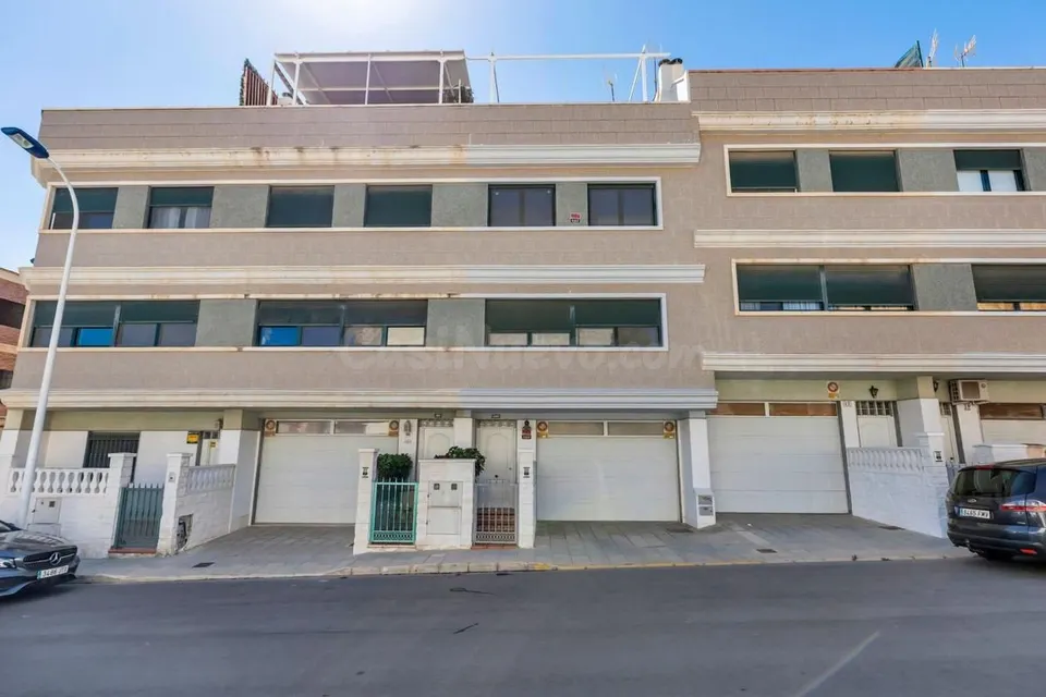 Apartamento 4 habitaciones 210m² en venta - Comunidad valenciana