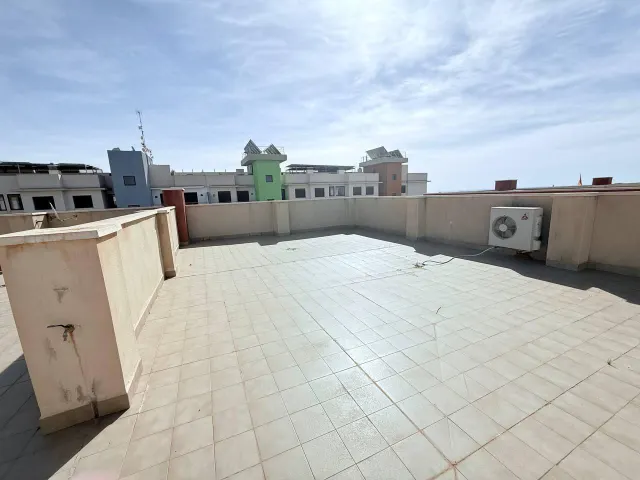 Excelente atico de 4 dormitorios en Lomas de Cabo Roig — 45