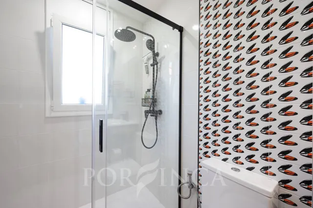 Casa completamente reformada con apartamento independiente, licencia turística, gran jardín y piscina en Calonge — 46