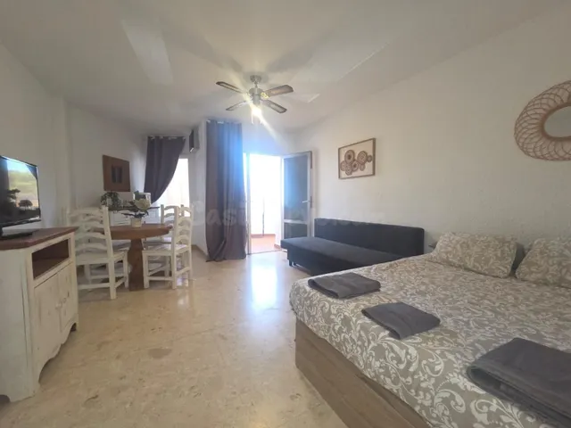 Estudio con terraza y piscina en Mijas