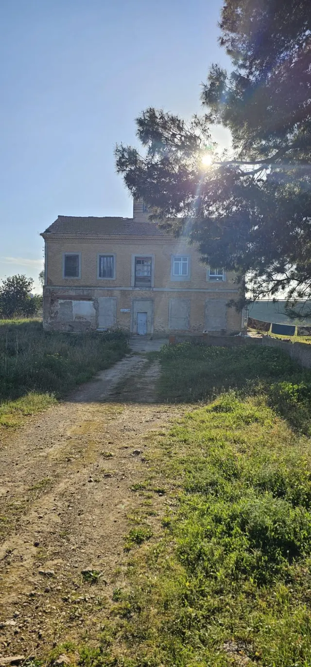 Terreno Rústico con vivienda legalizada a reformar — 14