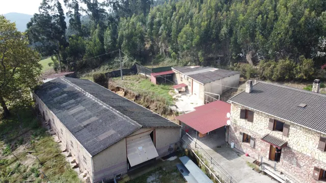 Casa/ Chalet, 4 naves y 21.000 m2 de Finca en Serín, Gijón — 47
