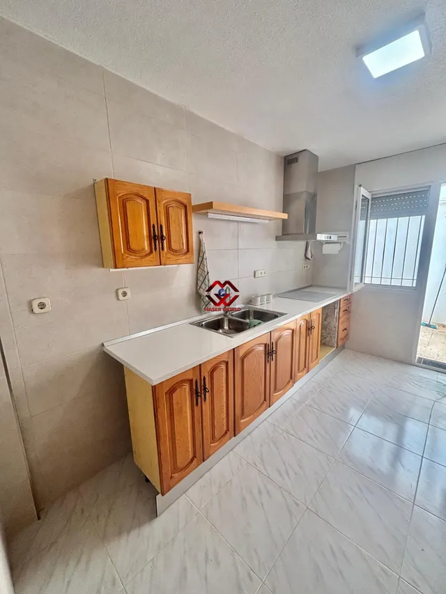 Chalet esquinero con gran sótano y jardín en San Javier — 15