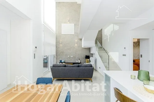 MARAVILLOSO CHALET CON JARDÍN, PISCINA Y GARAJE — 13